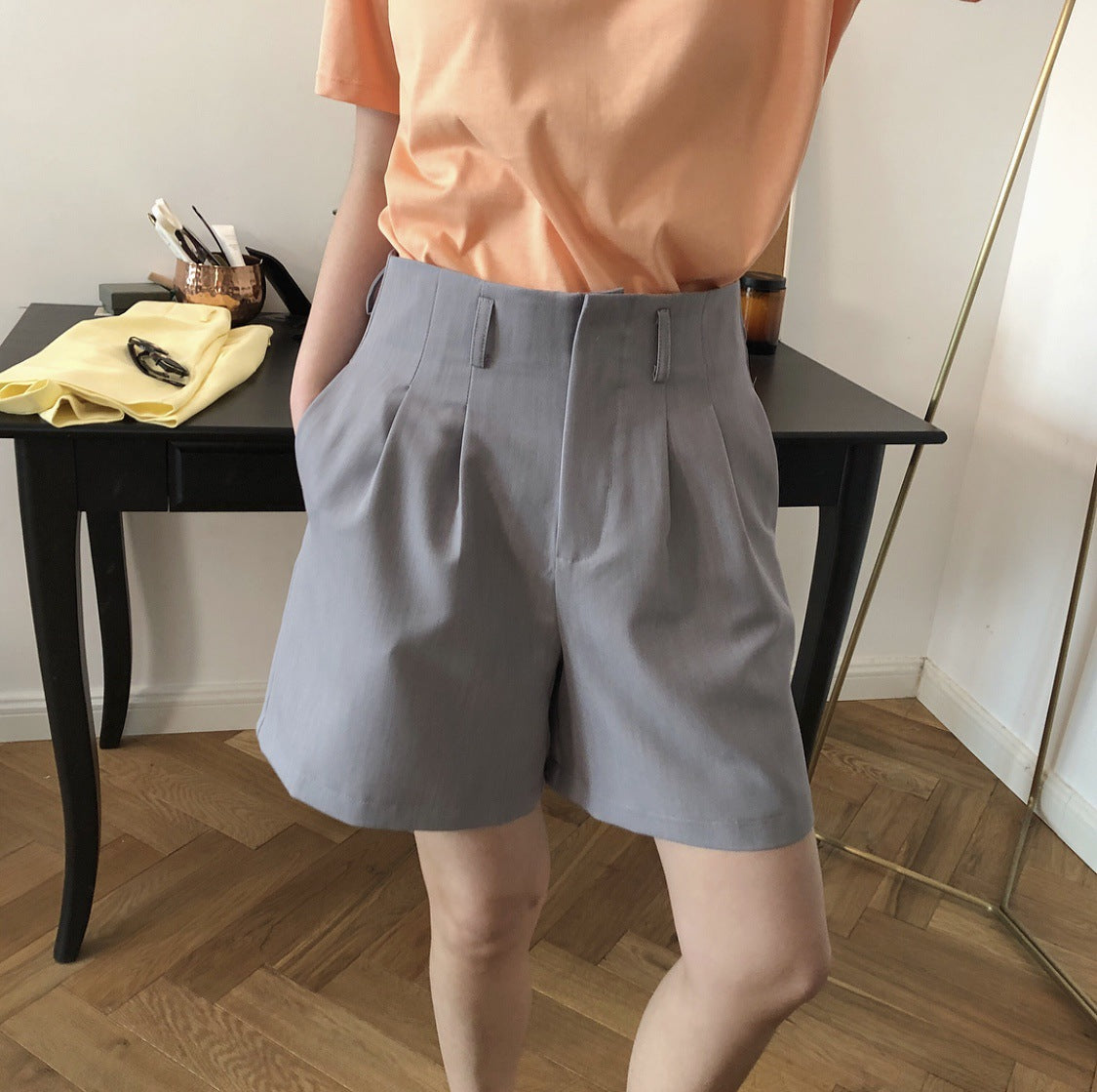 Louu Sommer neue Korea Dongda Gate Qualität Einfacher beiläufiger Anzug mit hoher Taille schließt lose Modehosenfrauen kurz